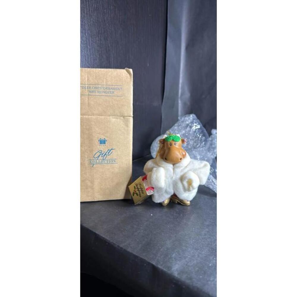 Avon Mrs Reindeer Christmas Ornament 1999